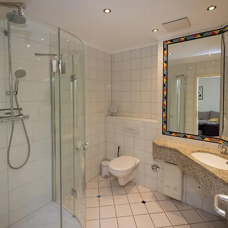 Apartment Saxonia - Wg 13 Mit Wintergarten, Strandnah